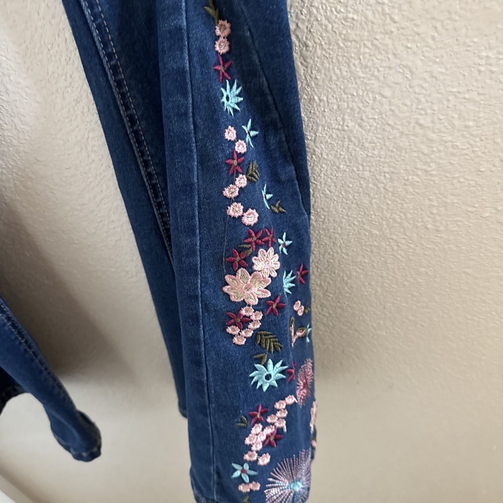 Bamboo Flower Child Bell Bottom Flare Flower Embroidered Jeans Sz 3 Marcia Brady - Picture 3 of 7
